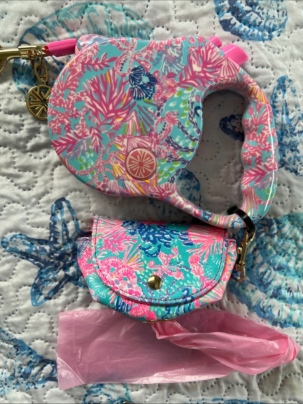 Lilly Pulitzer Floral Print Pink & Aqua Retractable Leash with Matching Pouch